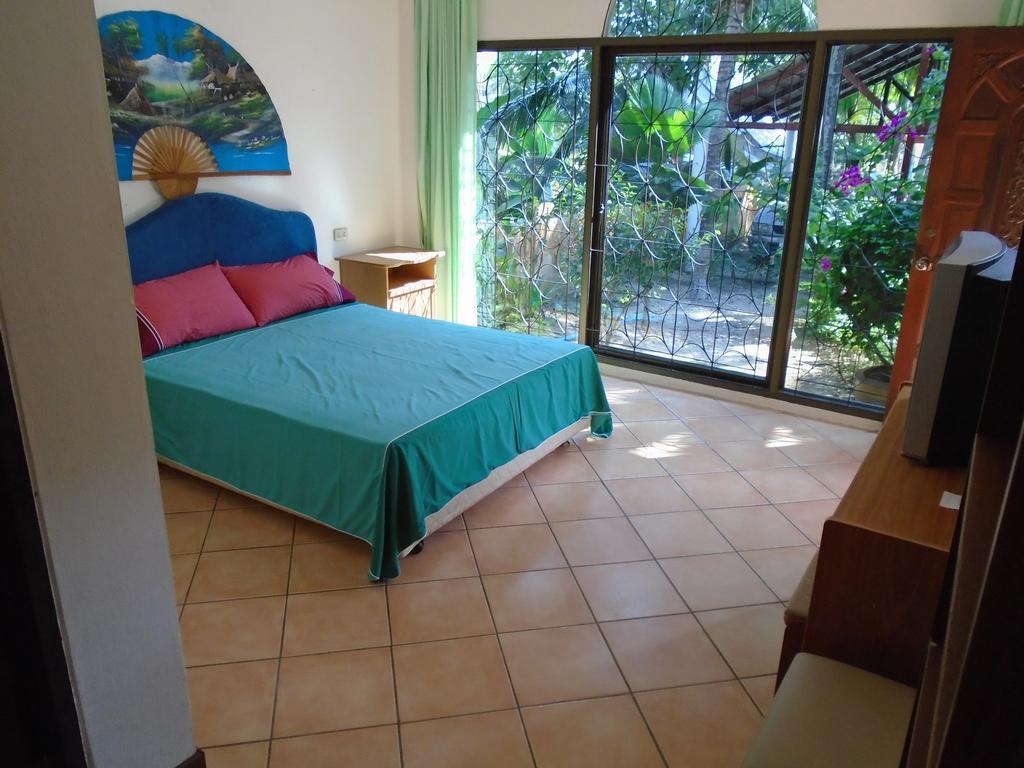 Baan Coconut Villa Банг Тао Бийч Стая снимка