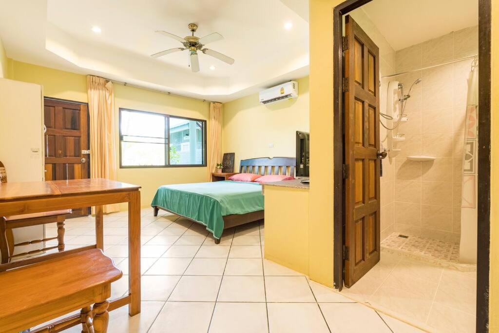 Baan Coconut Villa Банг Тао Бийч Екстериор снимка