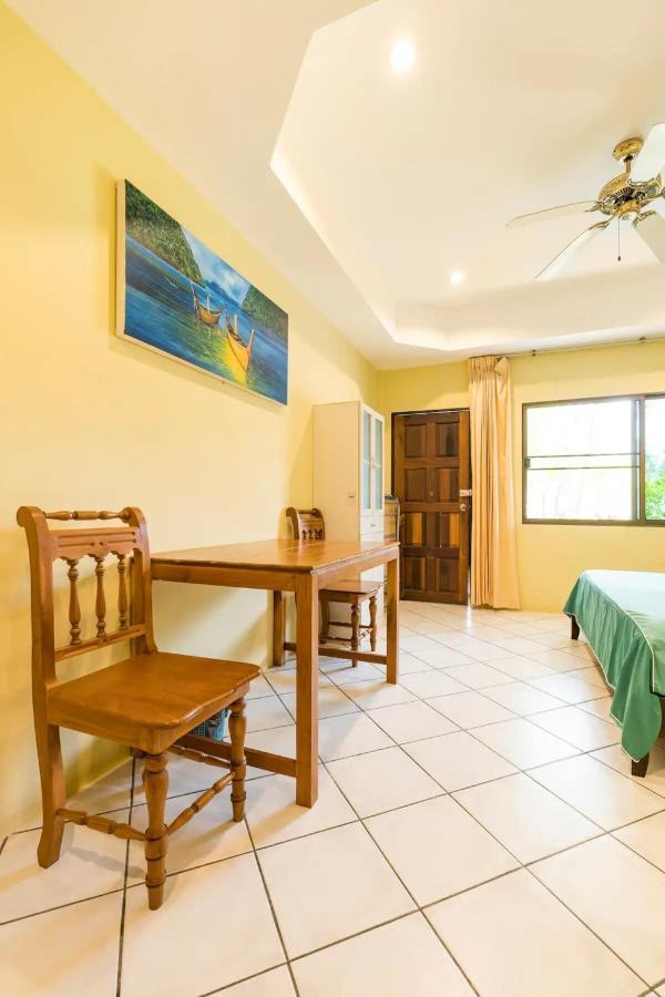 Baan Coconut Villa Банг Тао Бийч Екстериор снимка