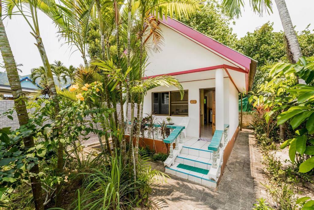 Baan Coconut Villa Банг Тао Бийч Екстериор снимка